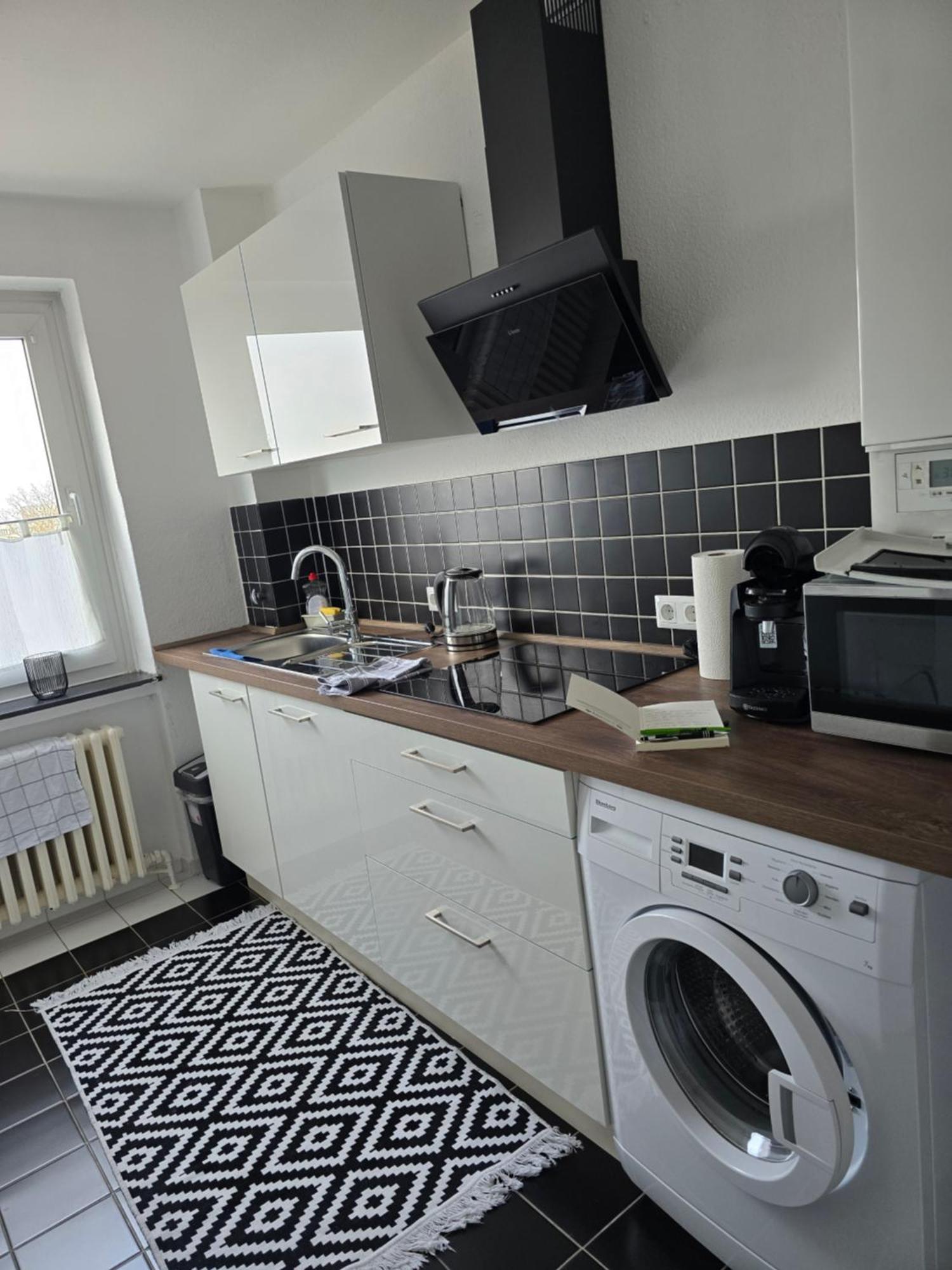 Hp 3-zi-whg - 69qm, 6 Pers, Balkon, Wifi, Kueche, Bad Apartment