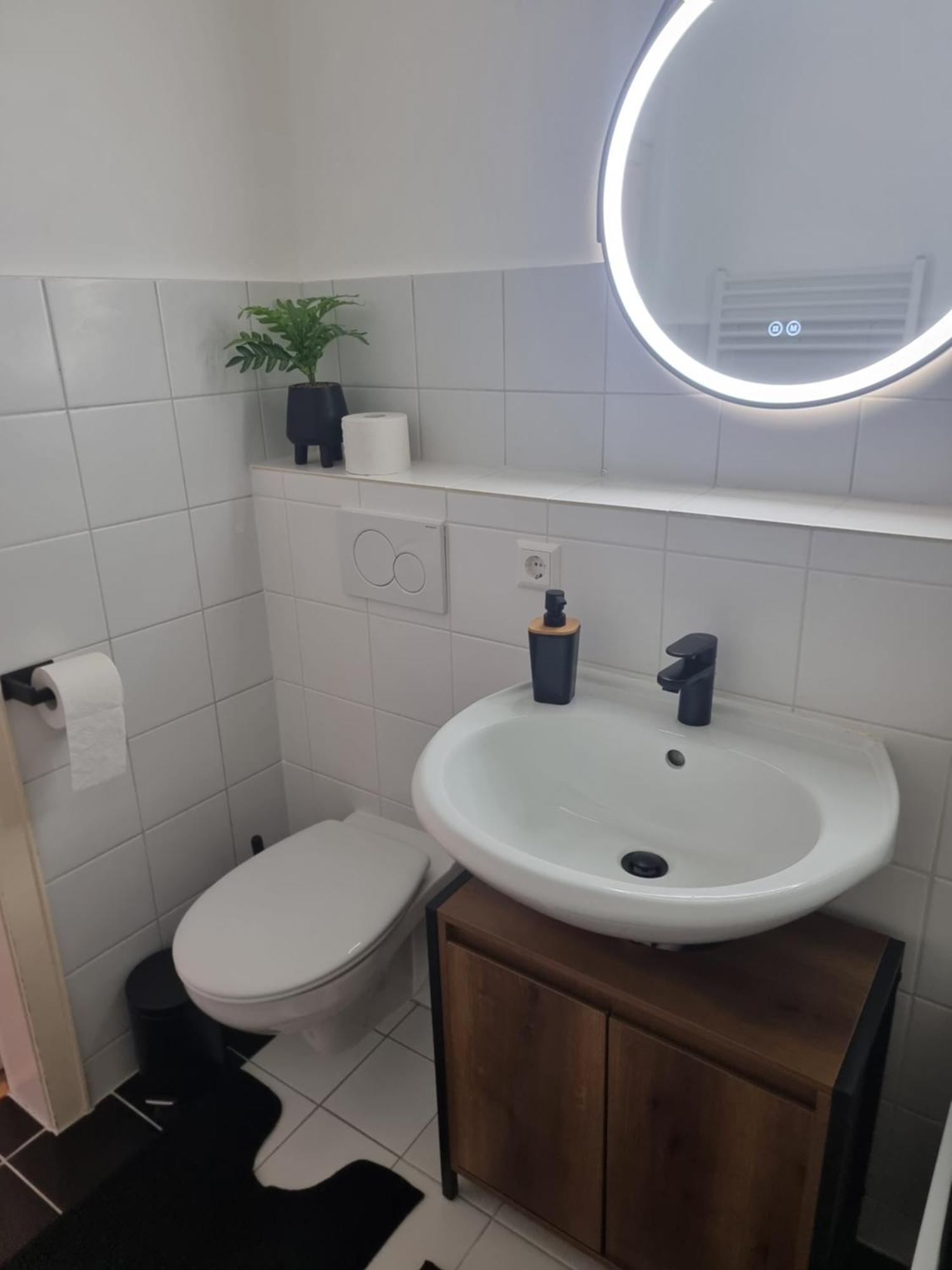 Apartment Hp 3-zi-whg - 69qm, 6 Pers, Balkon, Wifi, Kueche, Bad *