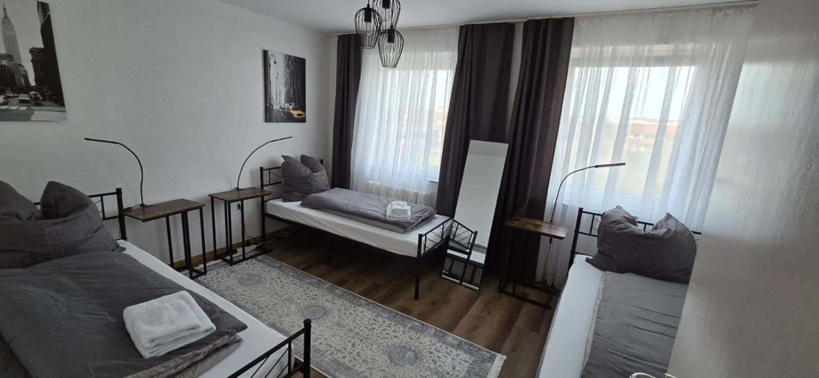 Hp 3-zi-whg - 69qm, 6 Pers, Balkon, Wifi, Kueche, Bad * Hannover